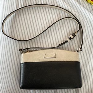 Kate spade crossbody purse